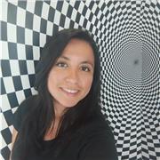 Profesora de canto, guitarra, piano e iniciación musical para niños/as y adultos